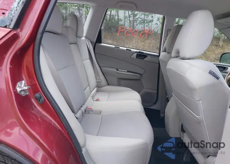 2013 Subaru Forester 2.5X z USA, uszkodzony, nr VIN JF2SHABC8DH406499